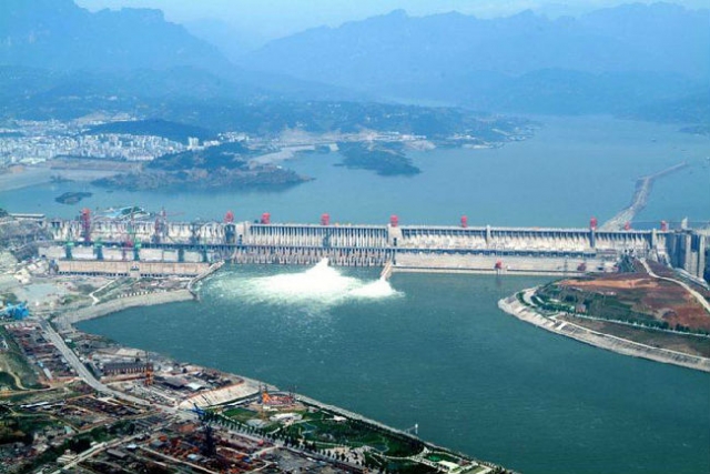 世界水利建筑奇觀——三峽水利樞紐工程